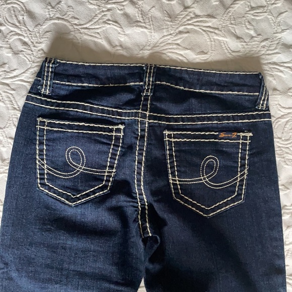 Women’s Seven7 boot cut jeans. - Picture 4 of 6